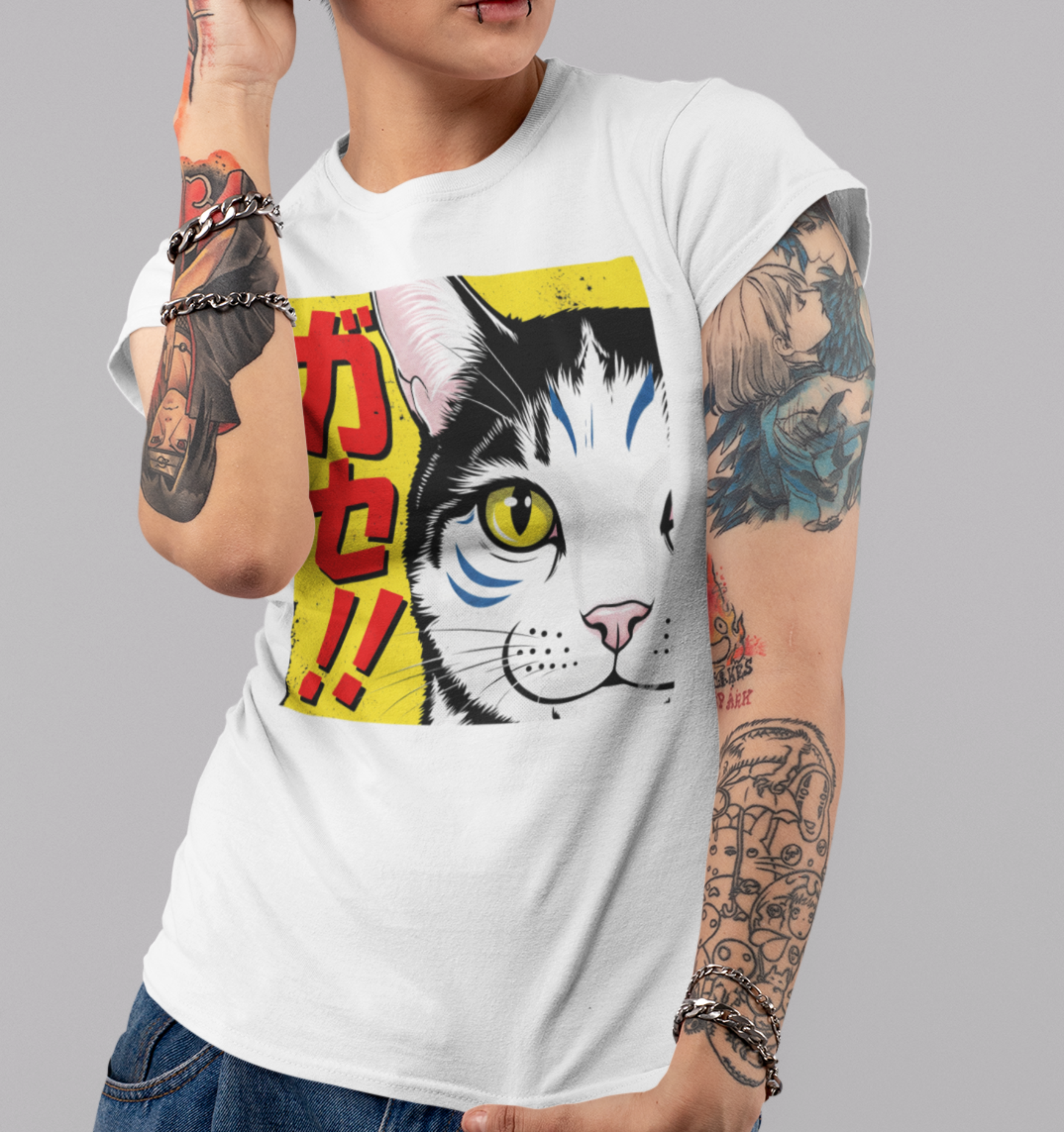 Japanischer Katzen-Motiv von Nicoles-Transferwelt für Streetwear, auf weißem Hintergrund, detailreiche Illustration, trendy Design.
