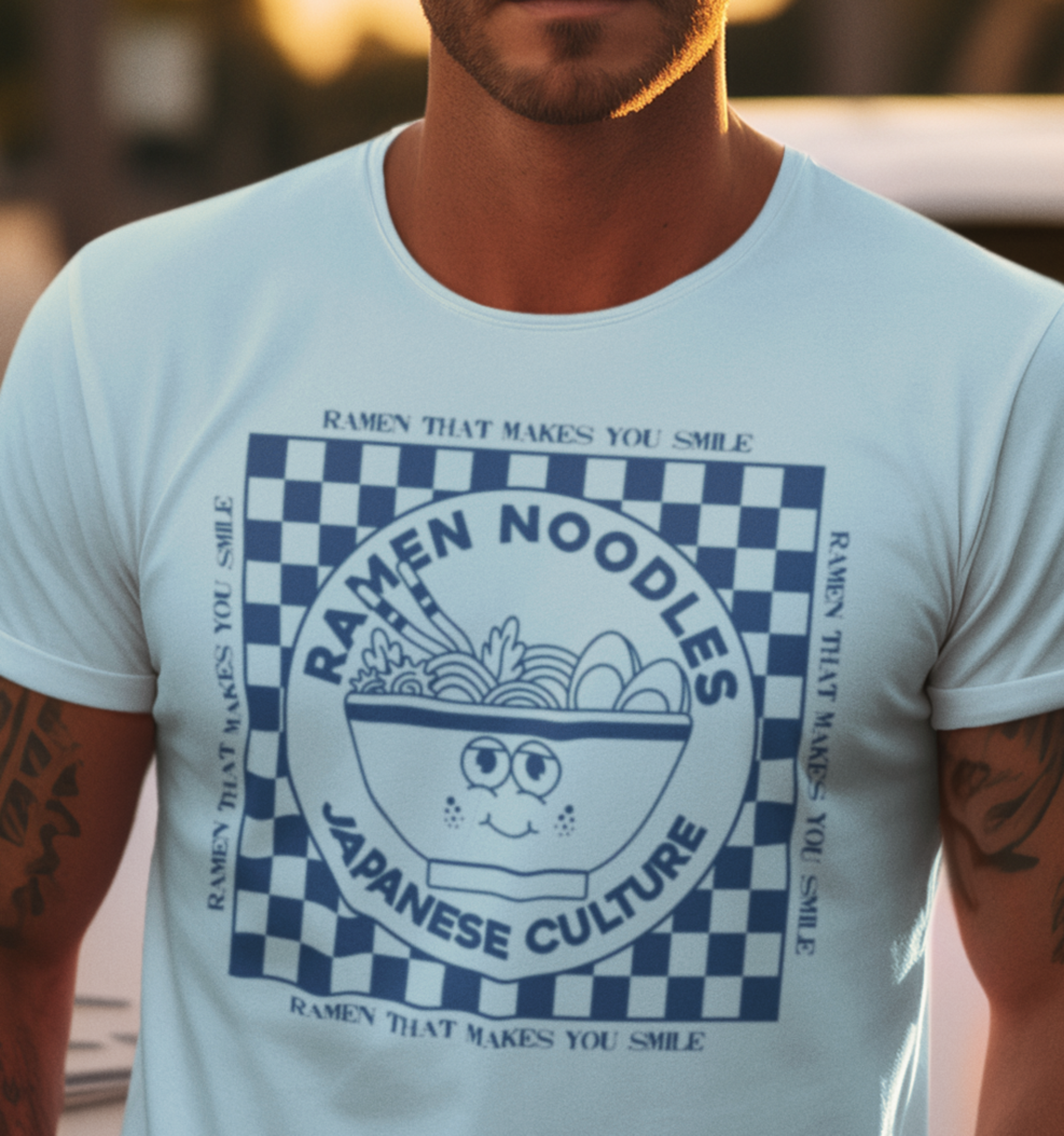 Japanische Ramen-Nudeln Motiv auf Streetwear-T-Shirt von Nicoles-Transferwelt, detailliertes Nudel-Design auf schwarzem Hintergrund