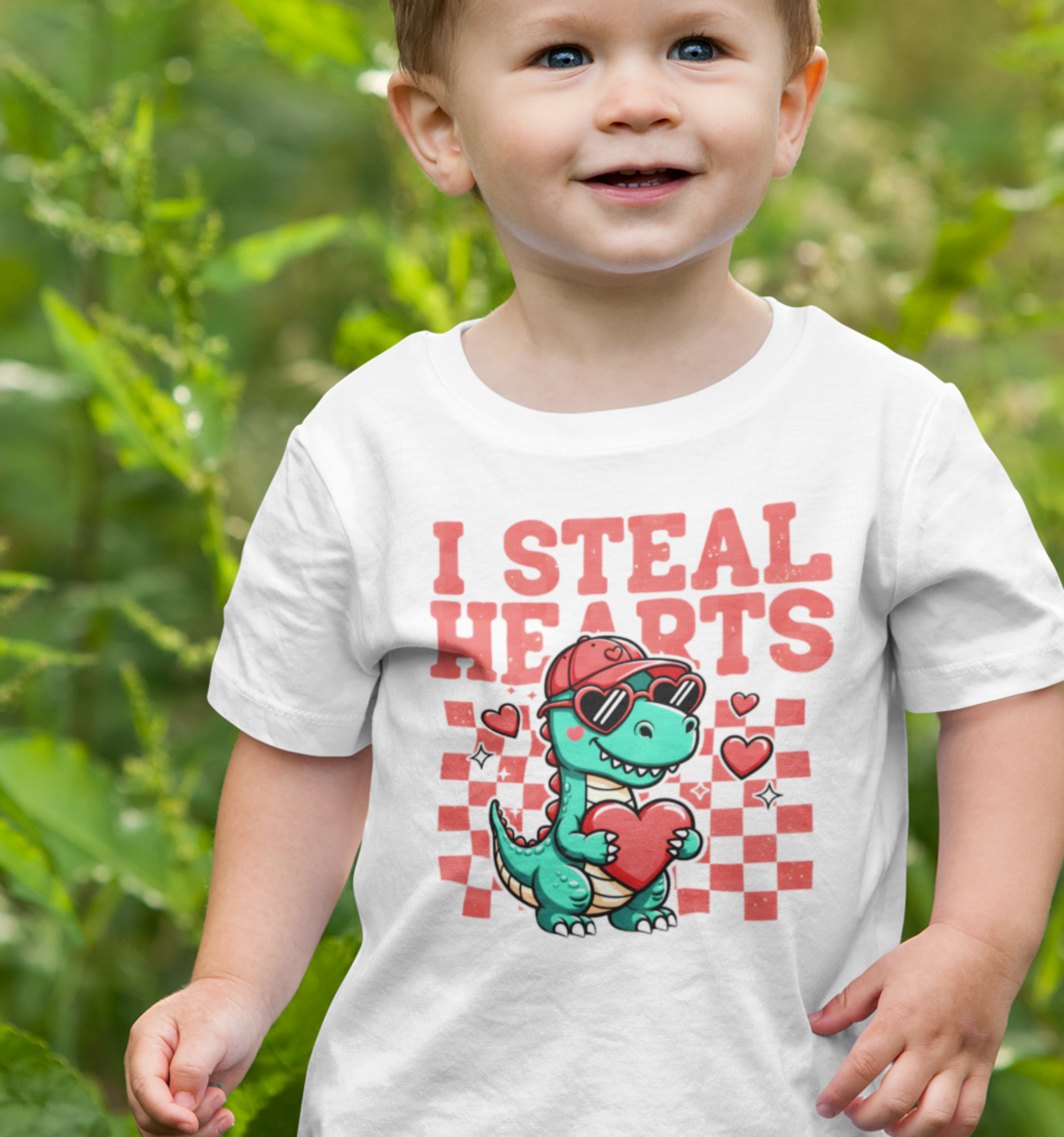 Motivbild "Steal Hearts" für Kinder von Nicoles-Transferwelt, zeigt verspieltes Herz-Design auf weißem Hintergrund